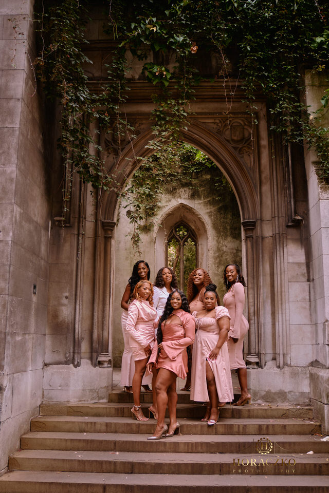 London Ladies’ Photoshoot: Fun, Friendship, & Iconic Backdrops