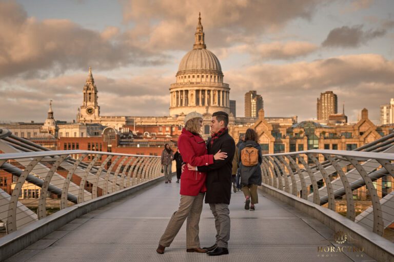 St. Paul’s Engagement Photoshoot: Romance in the Heart of London
